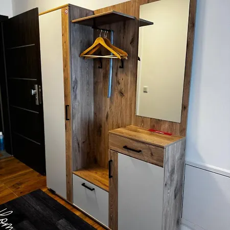 דירה Viktor Ug לונה